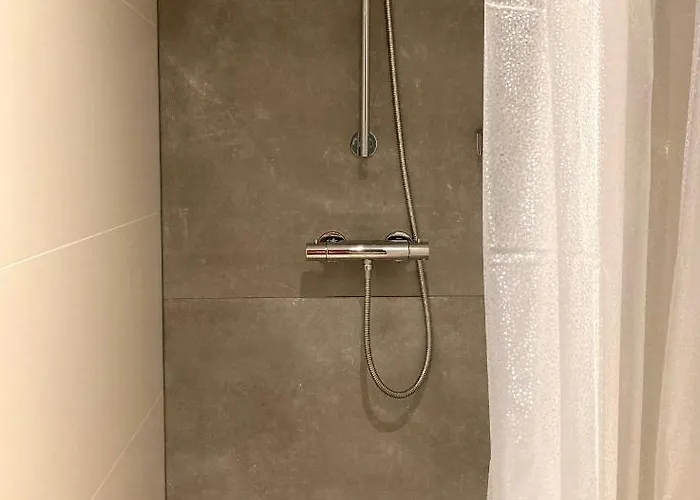 Berglust Met Serre En Gratis Parkeren Rotterdam