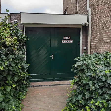 Berglust Met Serre En Gratis Parkeren * Rotterdam