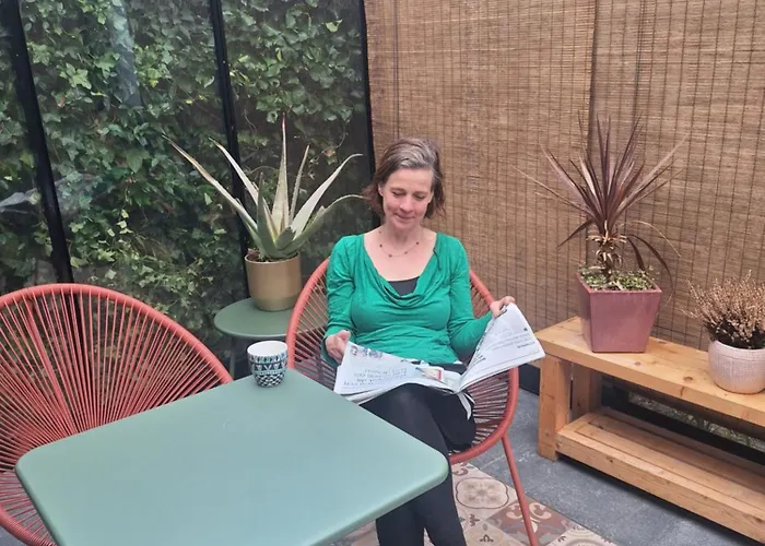 Berglust Met Serre En Gratis Parkeren Apartament